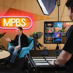 Blackmagic Studio Camera 4K Plus G2 17 Blackmagic Studio Camera 4K Plus G2 -Dashcam Magasin blackmagic studio camera 4k plus g2 5