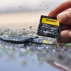 Carte SD Sony SF-G Tough UHS-II V90 U3 256Go -Dashcam Magasin carte sd serie g tough 256go uhs ii v90 u3 sony 2