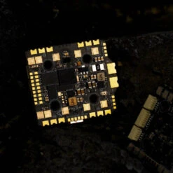 Contrôleur De Vol AIO AxisFlying Argus F745 40A 6S AM32 ICM-42688-P -Dashcam Magasin controleur de vol aio axisflying argus f745 40a 6s am32 icm 42688 p 6