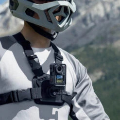 DJI Osmo Action 4 Bundle Moto/VTT -Dashcam Magasin dji osmo action 4 bundle motovtt 3