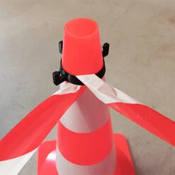 Lot de 4 Bases crochets pour cône 9 Lot de 4 Bases crochets pour cône -Dashcam Magasin lot de 4 bases crochets pour cone 3