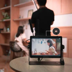 Moniteur Feelworld LUT11S Avec Kit D'installation Externe F970 -Dashcam Magasin moniteur feelworld lut11s avec kit d installation externe f970 7