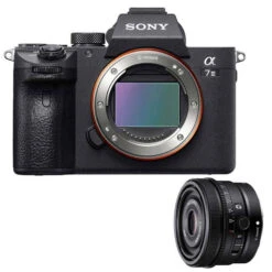 Pack Sony Alpha 7 III Avec Objectif FE 40mm F/2.5G