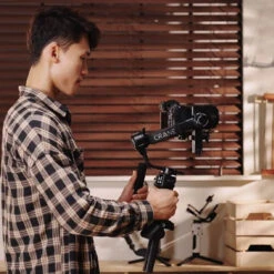 Stabilisateur Zhiyun Crane 4 Combo -Dashcam Magasin stabilisateur zhiyun crane 4 combo 6